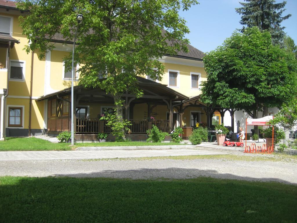 Gasthof Muhr Wirt Z'Bierbaum Ξενοδοχείο Gampern Εξωτερικό φωτογραφία